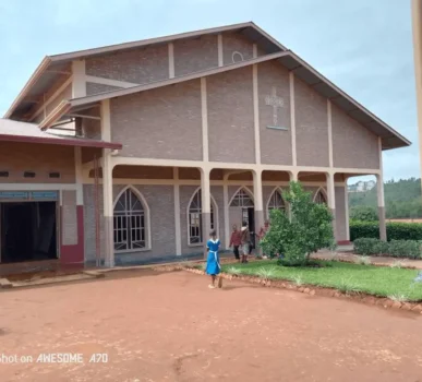 Bożonarodzeniowy Dar: Poświęcenie Kaplicy w&nbsp;Gitega -Songa